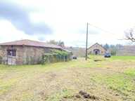 Maison et dépendances — photo 2