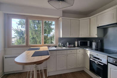 Appartement 4 pièces 286200 €