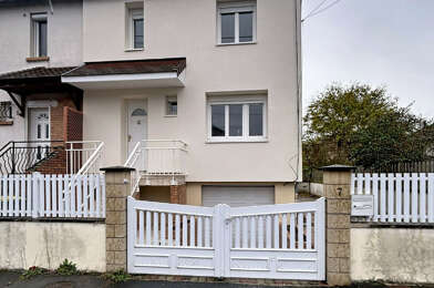 Maison 5 pièces 990 €