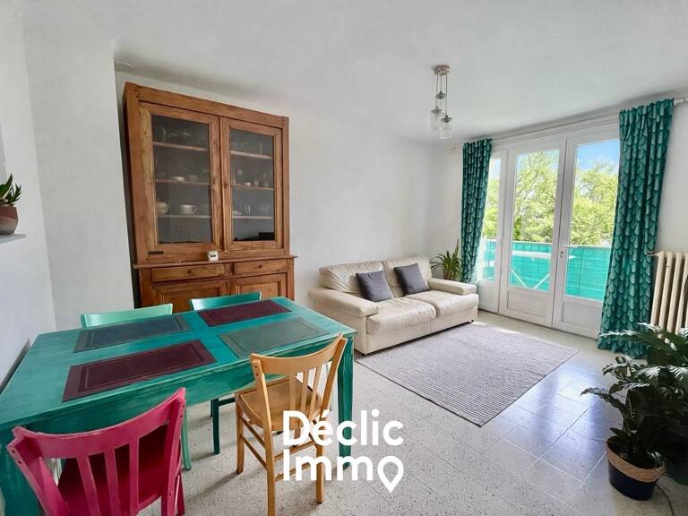 Appartement T2 + cave en rez de chaussée+ parking — photo 1