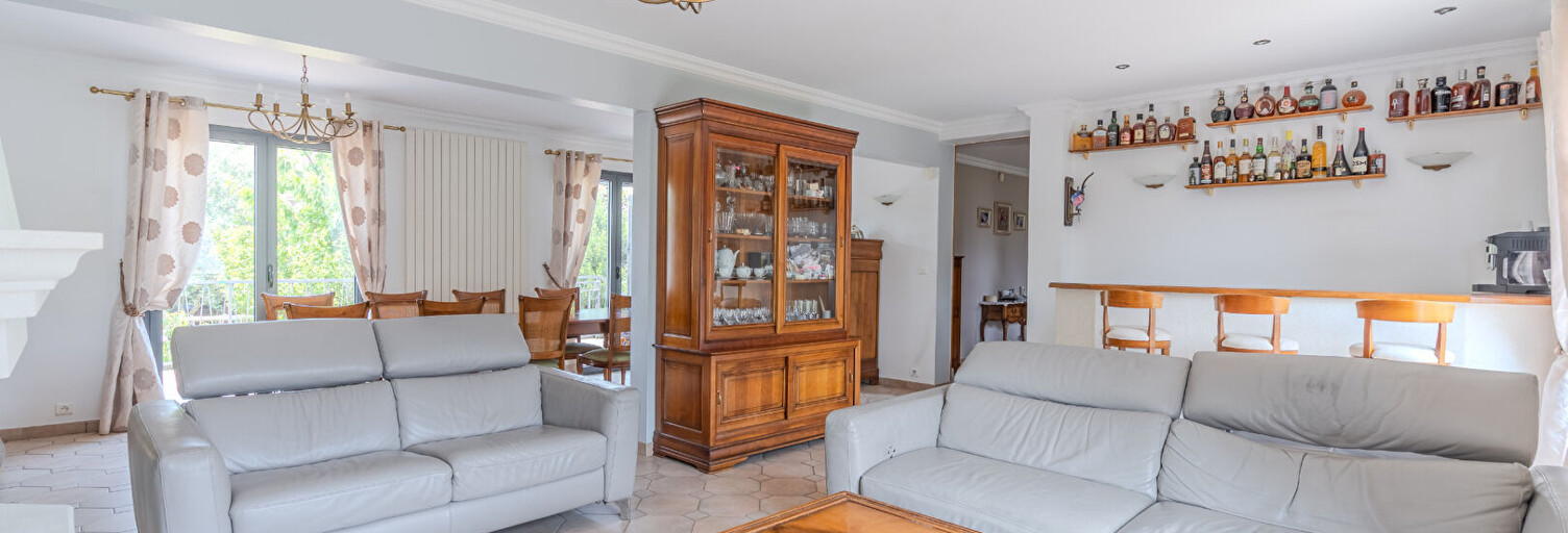 Maison 7 Pièces 186 m² à vendre à Noisy-le-Grand (93160)