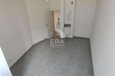 Commerce 3 pièces 1354 €