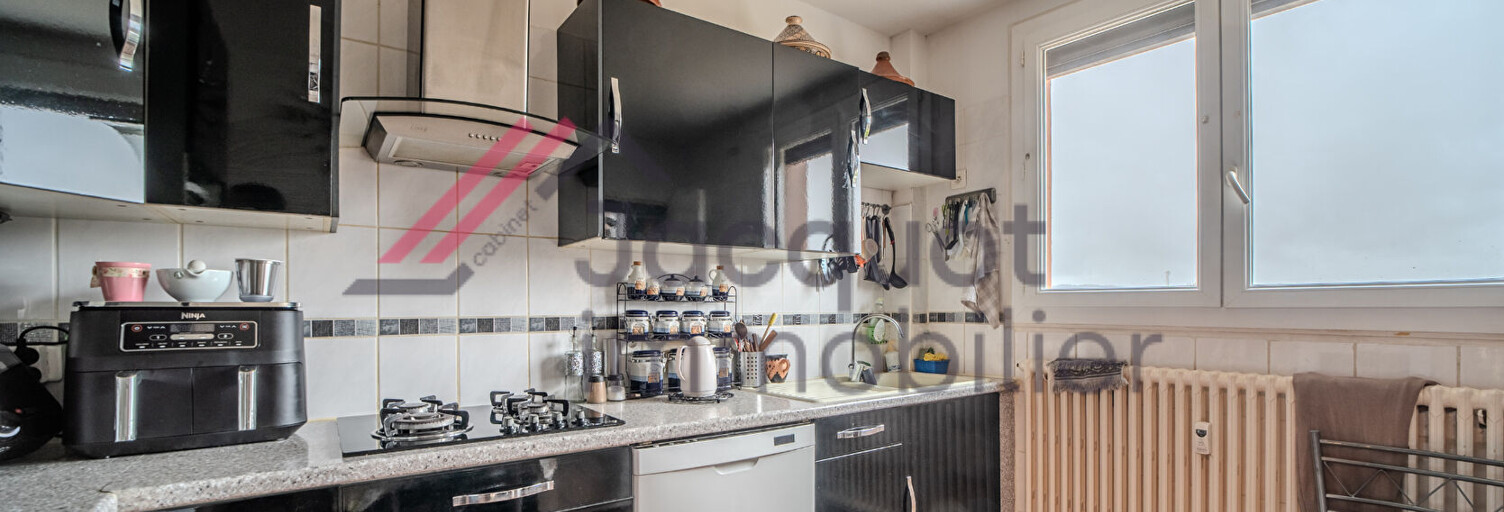 Appartement 3 Pièces 84 m² à vendre à Lons-le-Saunier (39000)