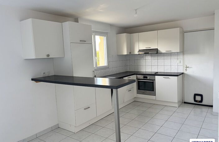 A VENDRE Maison Pocé Les Bois 5 pièce(s) 98.5 m2 - 261 600  HAI — photo 2