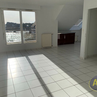 Appartement 4 pièces 1118 €