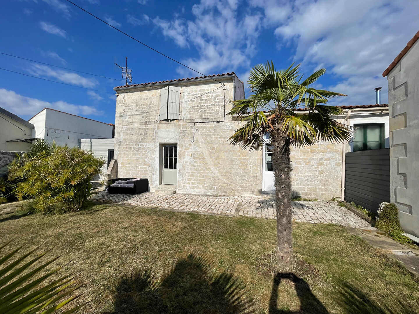 Villa / Maison  T7 à vendre Rochefort 17300