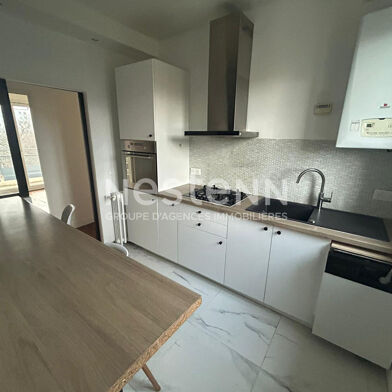 Appartement 4 pièces 950 €