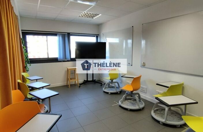 BUREAUX à LOUER — photo 5