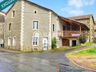 Petite maison de bourg avec écurie & grange  à finir de rénover — photo 2