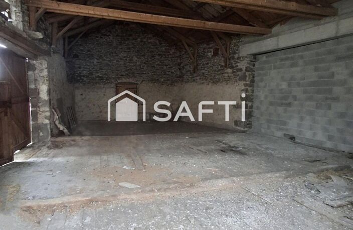Petite maison de bourg avec écurie & grange  à finir de rénover — photo 5