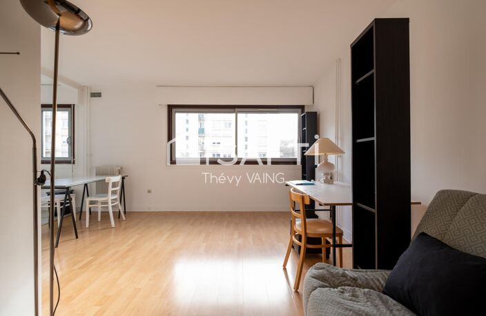 5e ETAGE / ASCENSEUR / GARDIEN / CAVE / PARKING — photo 5