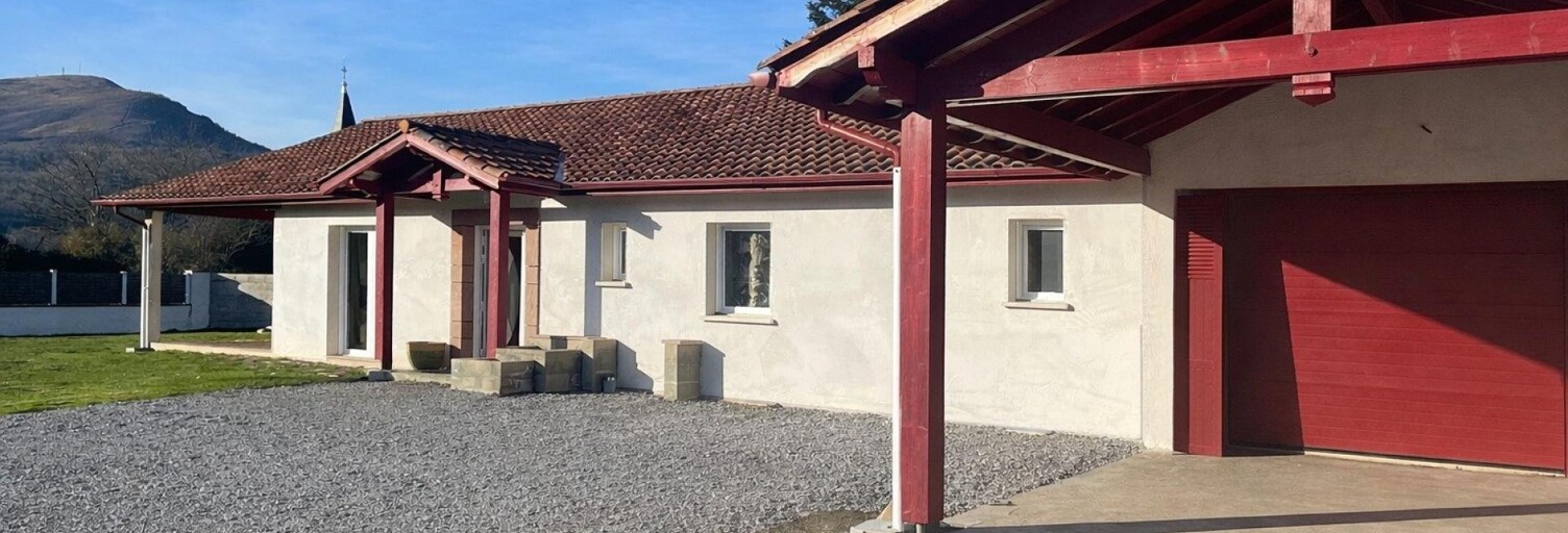 Maison 5 Pièces 166 m² à vendre à Saint-Jean-Pied-de-Port (64220)