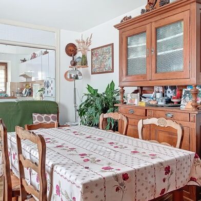 Maison 4 pièces 750000 €