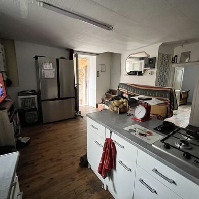 Maison 3 pièces 77420 €