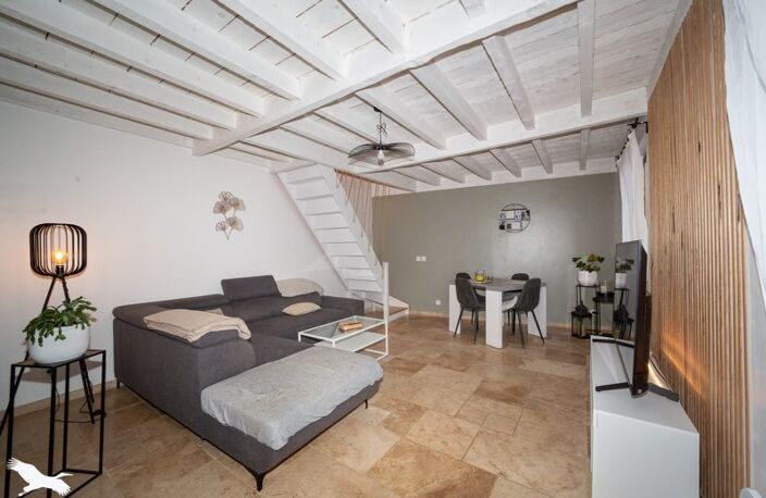 Maison en pierre de 4 pièces principales — photo 2