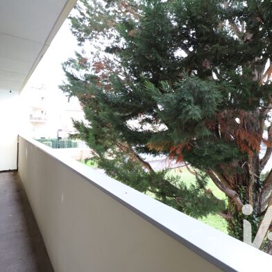 Appartement 3 pièces 130000 €