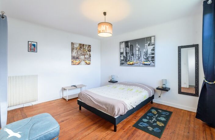 Maison de bourg de 5 pièces principales — photo 2