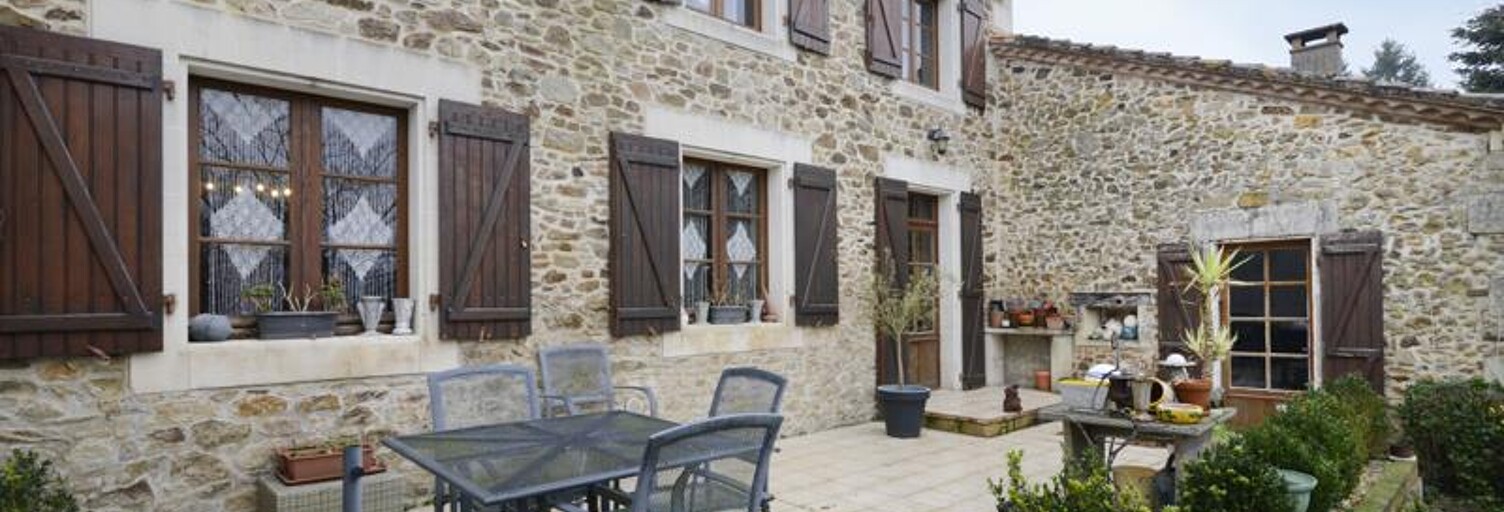 Maison 6 Pièces 140 m² à vendre à Rouzède (16220)