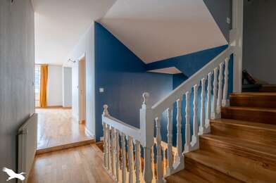 Appartement 4 pièces 234300 €