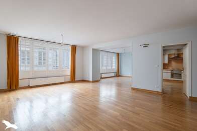 Appartement 4 pièces 234300 €