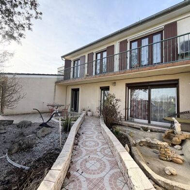 Maison 8 pièces 265000 €
