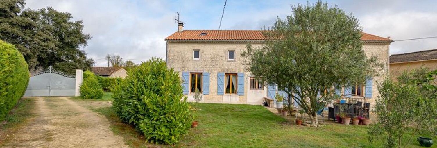 Maison 6 Pièces 240 m² à vendre à Saint-Martin-de-Juillers (17400)