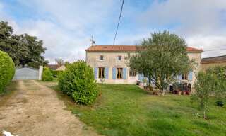 Maison 6 Pièces 240 m² à vendre à Saint-Martin-de-Juillers (17400)