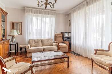Maison 5 pièces 399000 €