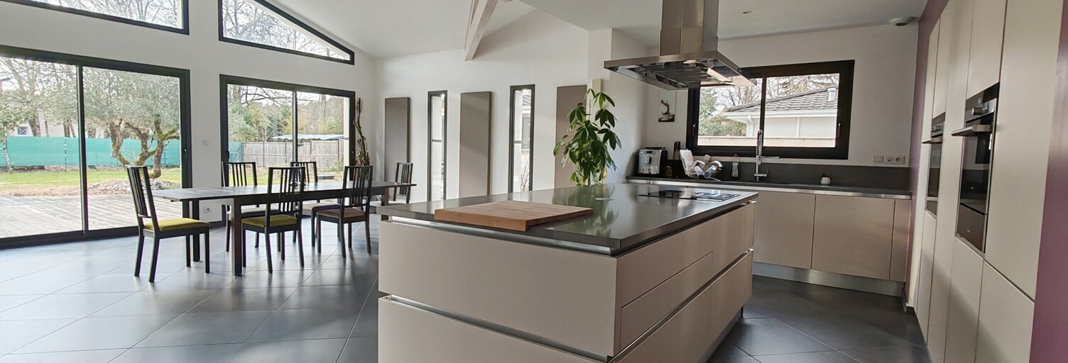 Maison 6 Pièces 187 m² à vendre à Pessac (33600)