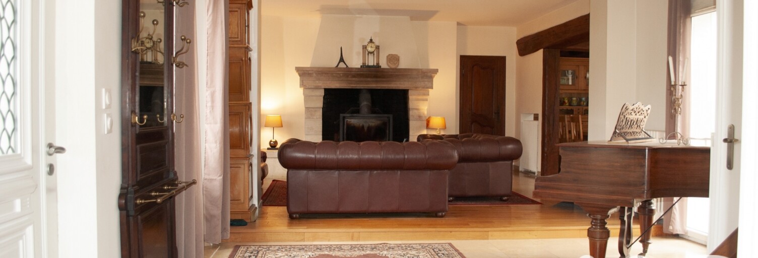 Maison 14 Pièces 298 m² à vendre à Orgeval (78630)