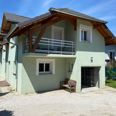 Maison 4 pièces 1790 €