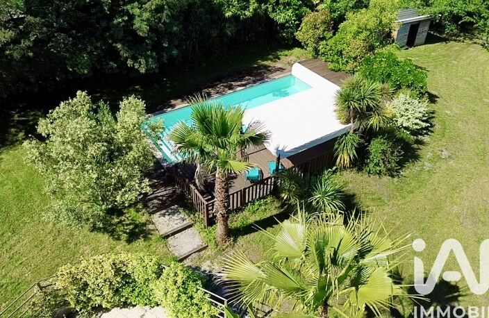 Vente Maison/villa 9 pièces — photo 2