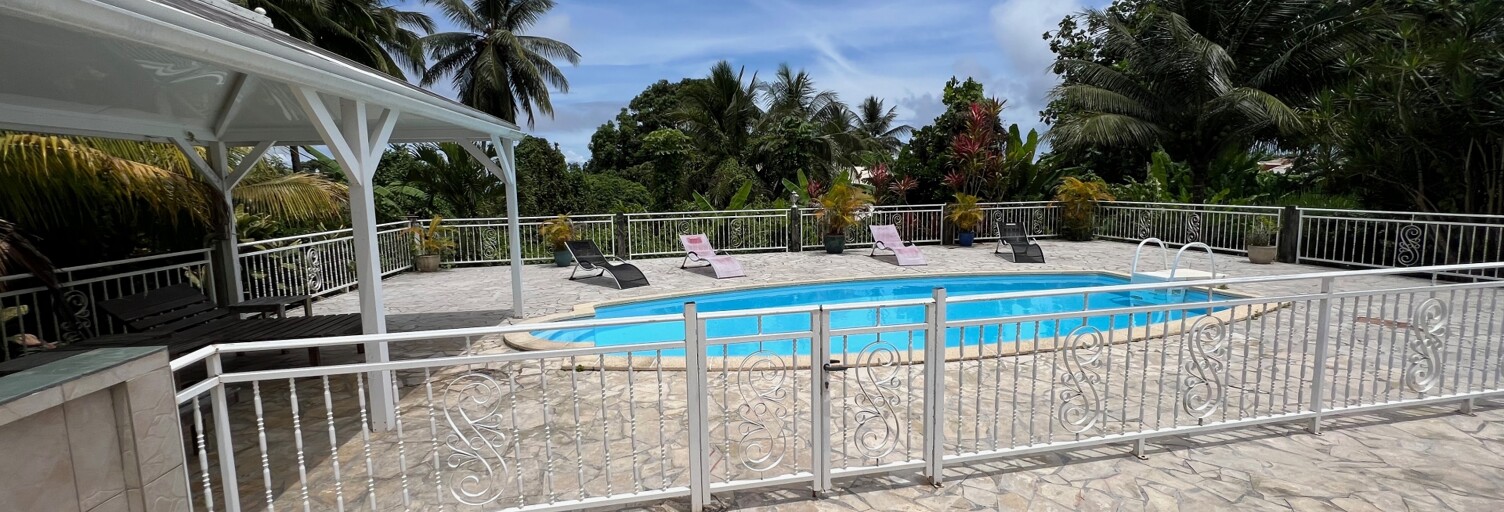 Maison 9 Pièces 196 m² à vendre à Capesterre-Belle-Eau (97130)