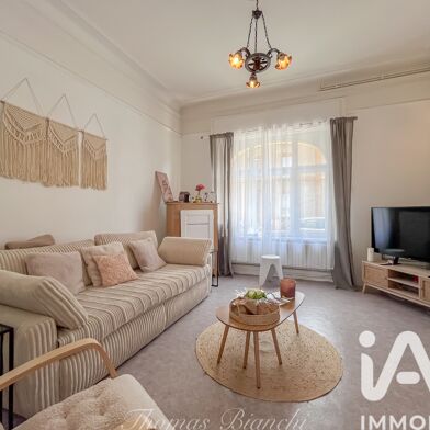 Immeuble  338000 €