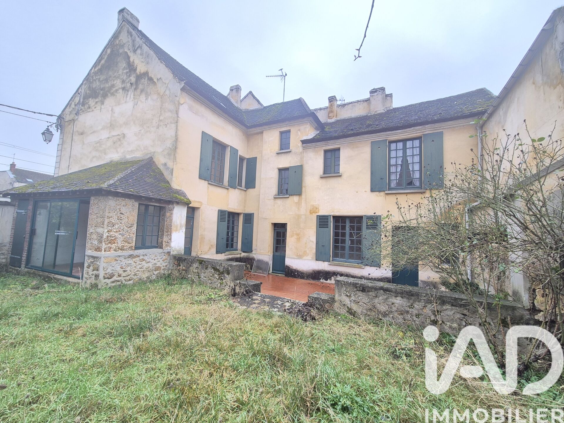 La Ferte-sous-Jouarre - 156m² - 7p. - 5ch.