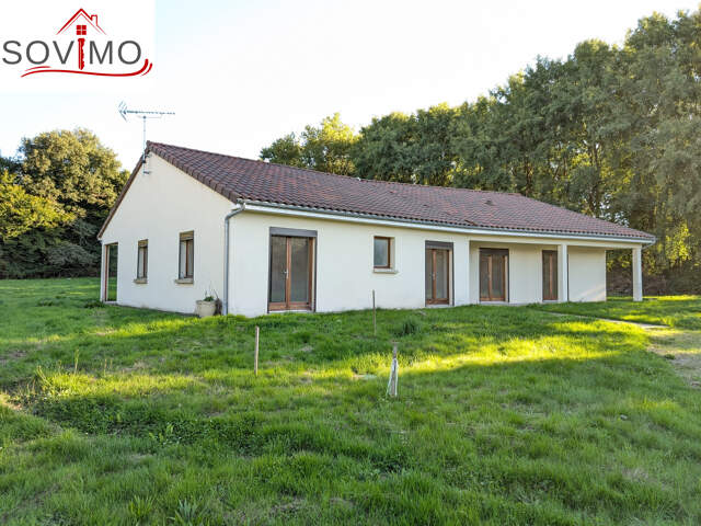 EN CAMPAGNE, PLAIN DE PIED DE 2011, RÉNOVÉ ENTIÈREMENT EN 20 — photo du bien
