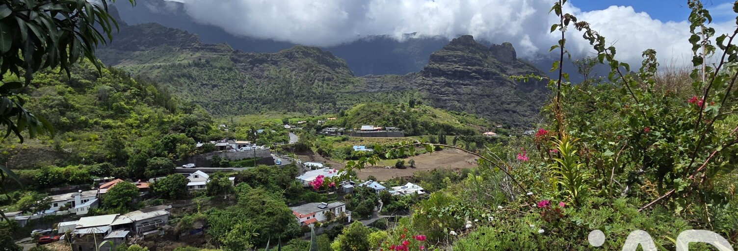 Maison 3 Pièces 62 m² à vendre à Cilaos (97413)