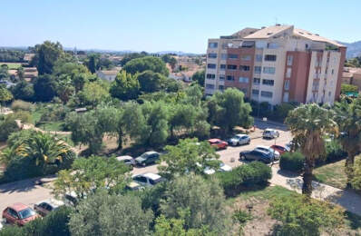 APPARTEMENT T2, CAVE, HYERES 83400 — photo du bien