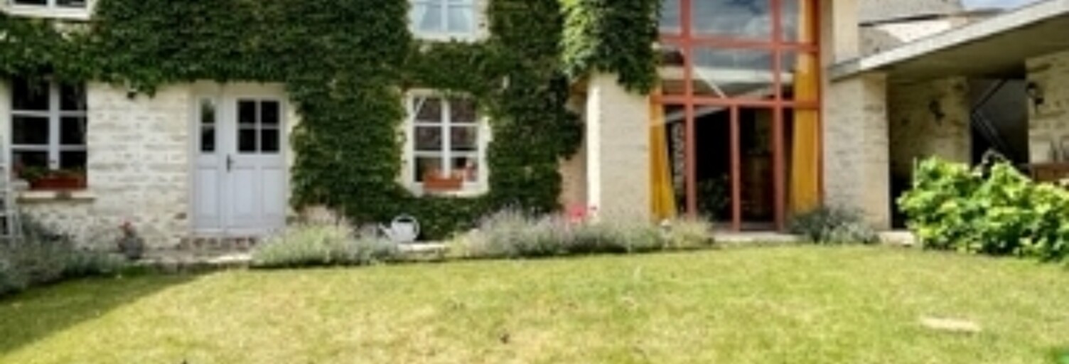 Maison 9 Pièces 259 m² à vendre à Puiselet-le-Marais (91150)