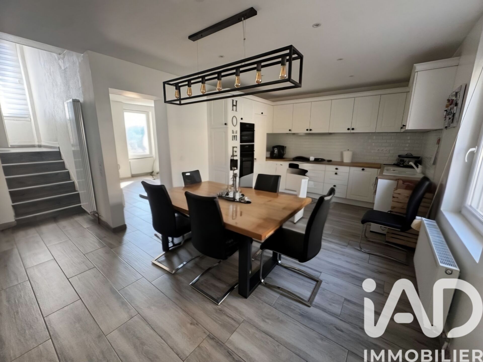 Vente Maison/villa 8 pièces - Photo 2