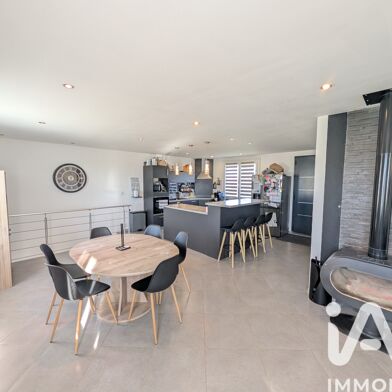 Maison 6 pièces 168000 €