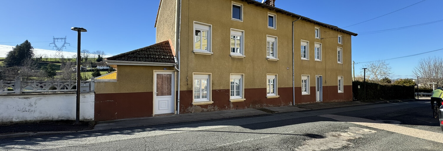 Maison 7 Pièces 140 m² à vendre à Thizy-les-Bourgs (69240)