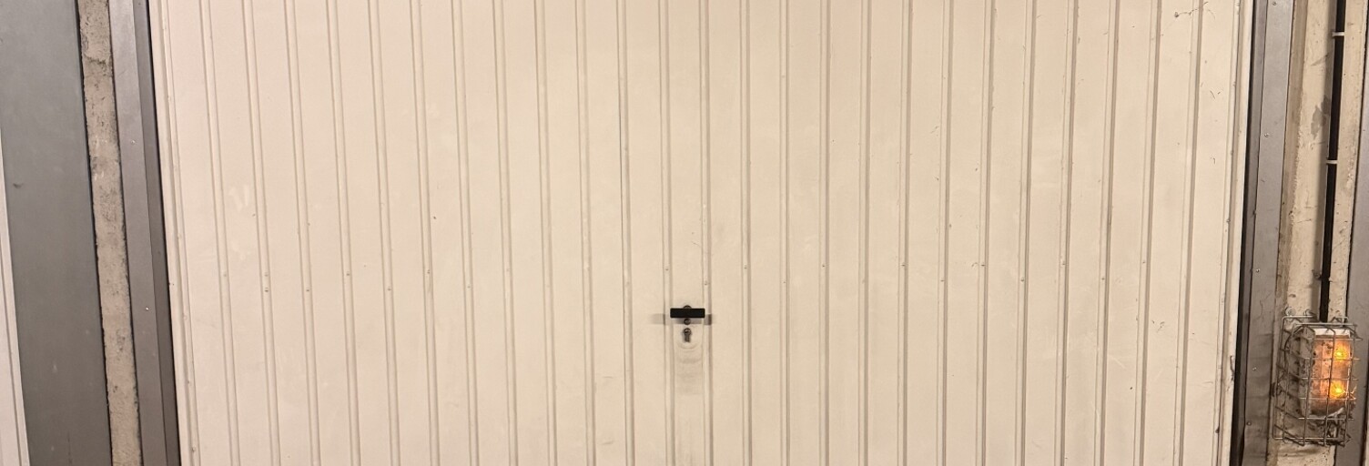 Garage  22 m² à vendre à Marseille 11 (13011)