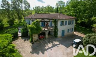 Maison 8 Pièces 216 m² à vendre à Villefranche-de-Rouergue (12200)