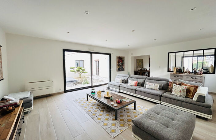 Maison d'Archi de 213m2 avec piscine - Saint Jean d'Illac ce — photo 5