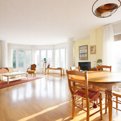 Appartement 3 pièces 240000 €