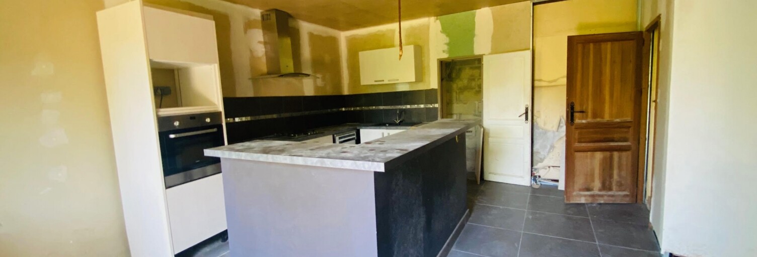 Maison 4 Pièces 129 m² à vendre à Val de Virvée (33240)