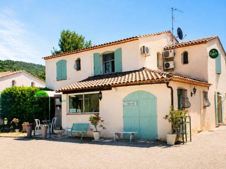 Vente Hôtel-restaurant 880 m&sup2; — photo 1