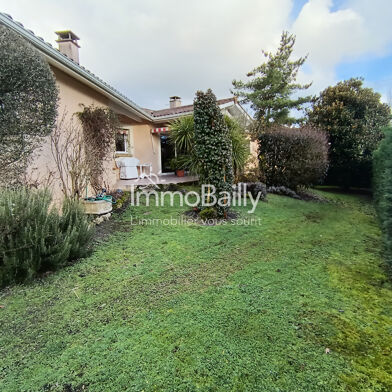 Maison 6 pièces 540800 €