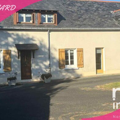 Maison 6 pièces 1080 €